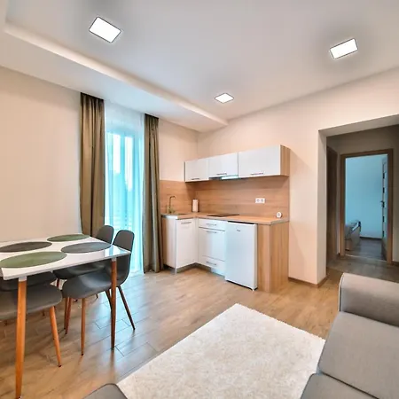 Ferienwohnung Kriszta Deluxe Vendeghaz Ujfeherto Exterior foto